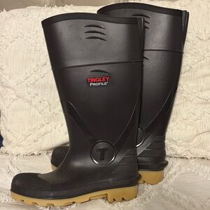 Tingley Profile Black and Tan Winter Boots unisex Men 5, Women 7 like new